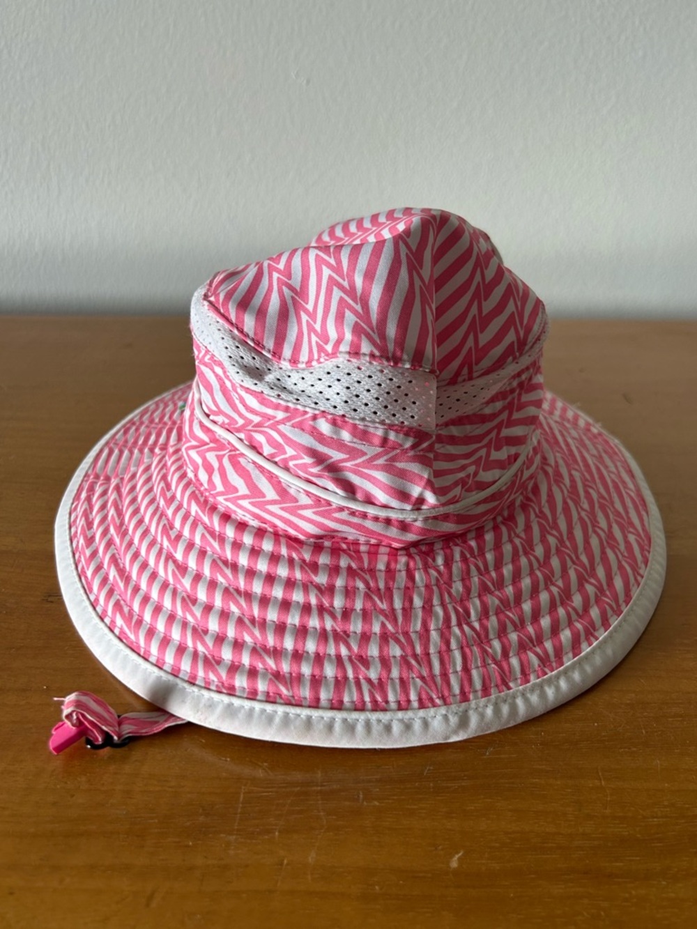 Sunday Afternoons Kids' Fun Bucket Small 1-3 Yr Hat-UPF50 Vented Chin Strap Pink